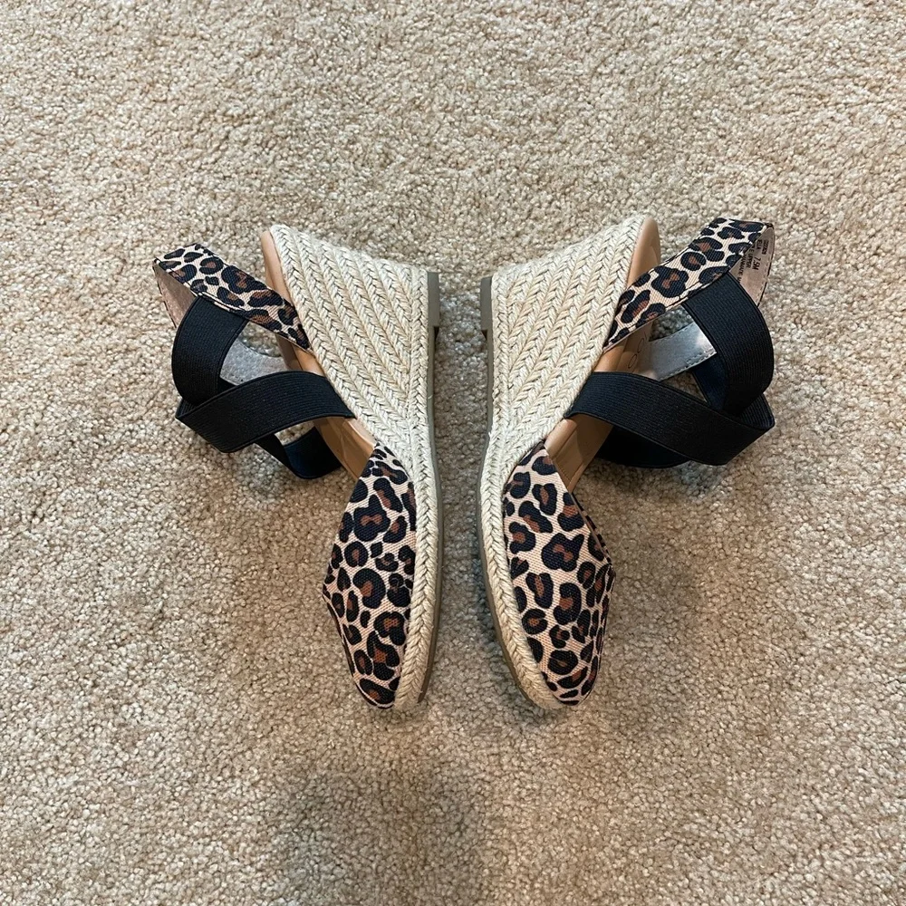 Me Too Leopard Print Wedges - Picture 4 of 8
